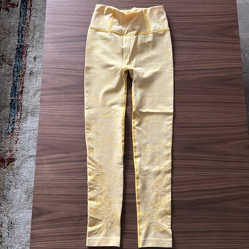 Yellow leggings